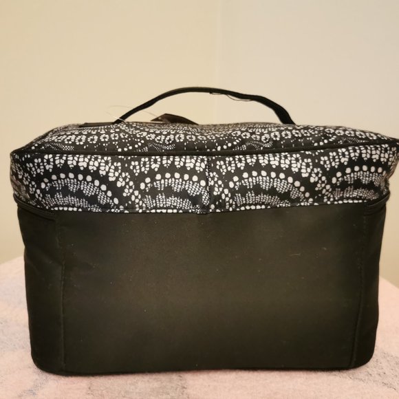 Victoria Secret lingerie travel bag w double zippers & handle brand new w tag - Picture 2 of 10